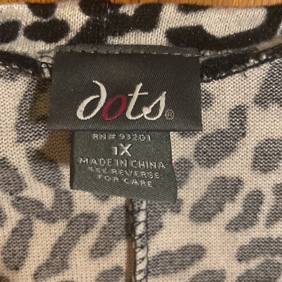 Dots bulk/white cheetah long sleeve sweater - Picture 3 of 4